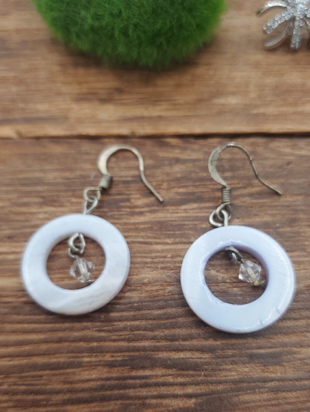 Mother Of Pearl Openwork  Circle Drop Earrings with Crystal Accent E402